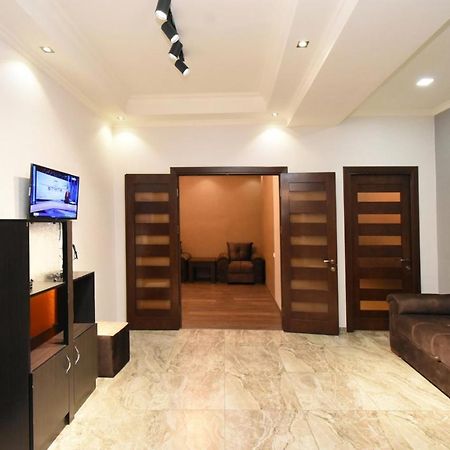 Malibu Apartment Yerevan Luaran gambar