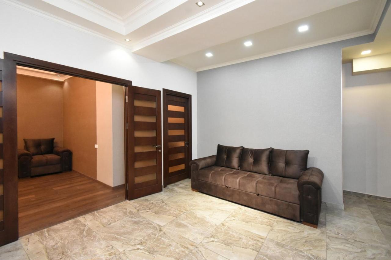Malibu Apartment Yerevan Luaran gambar