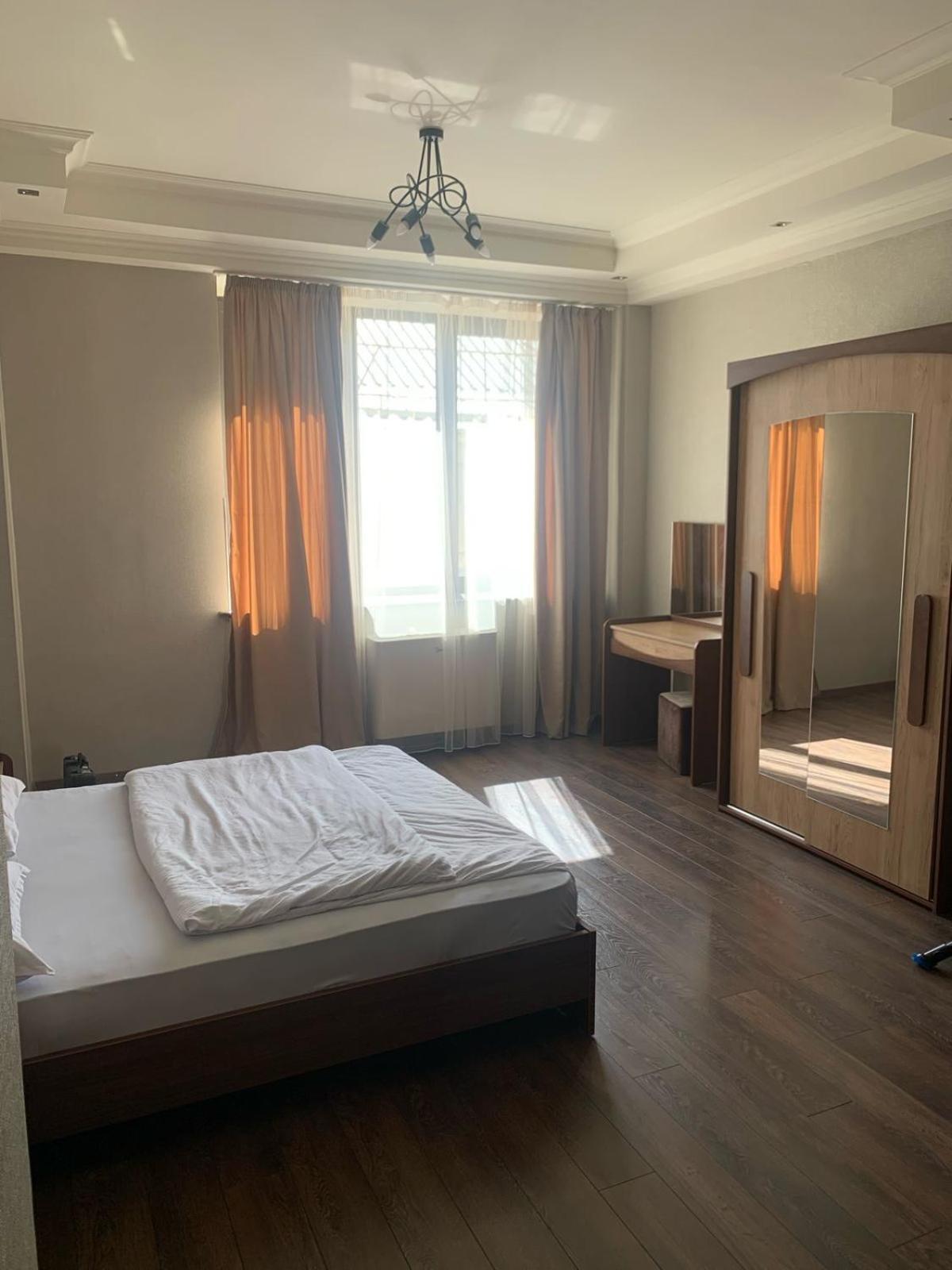 Malibu Apartment Yerevan Luaran gambar