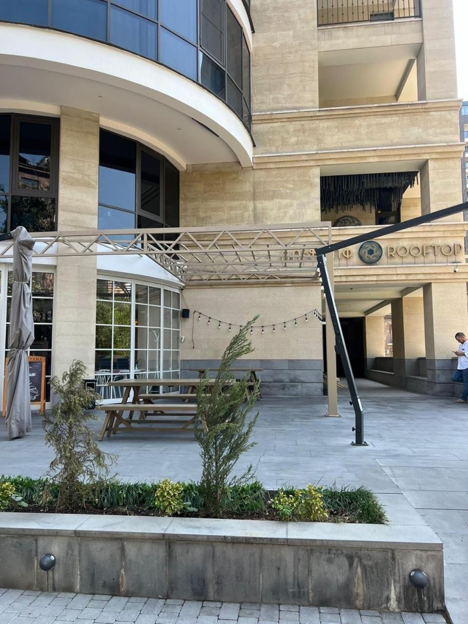 Malibu Apartment Yerevan Luaran gambar